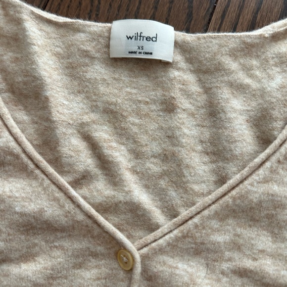 Aritzia Cardigan - Picture 2 of 2